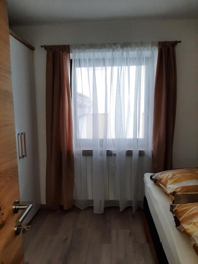 Apartment Anna 拉辛 外观 照片
